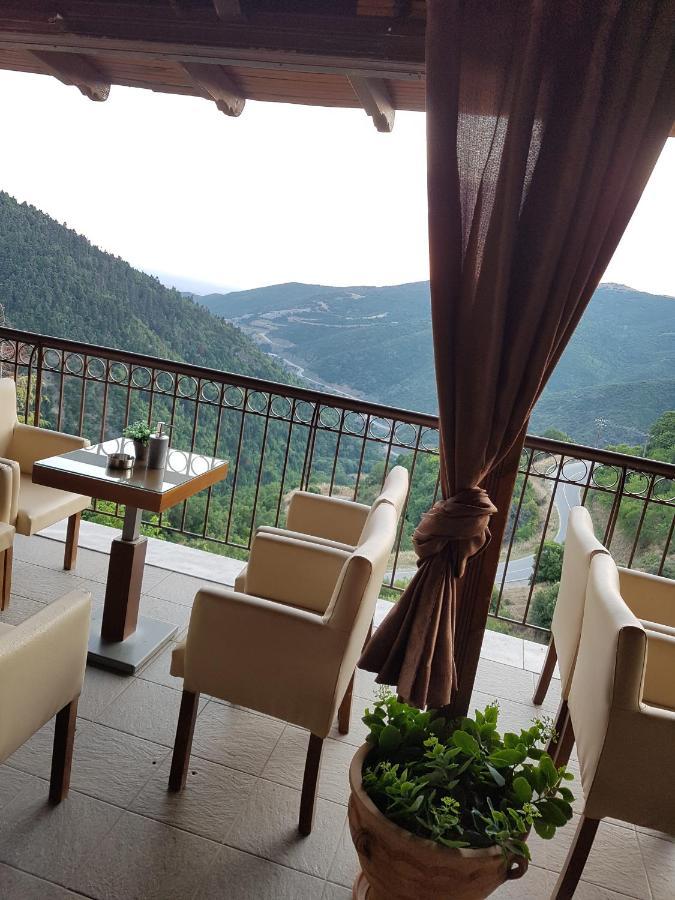 Hotel Metoxi Spilia  Экстерьер фото