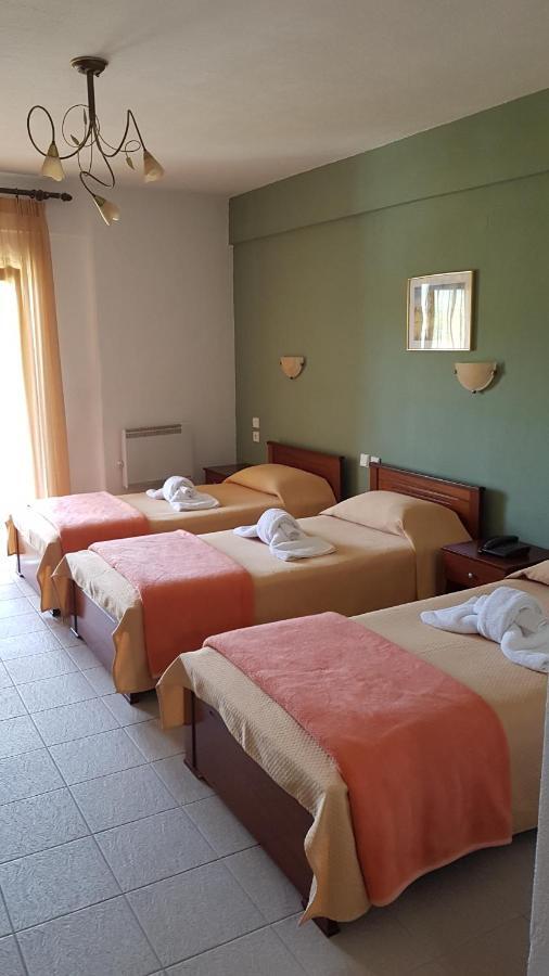 Hotel Metoxi Spilia  Экстерьер фото
